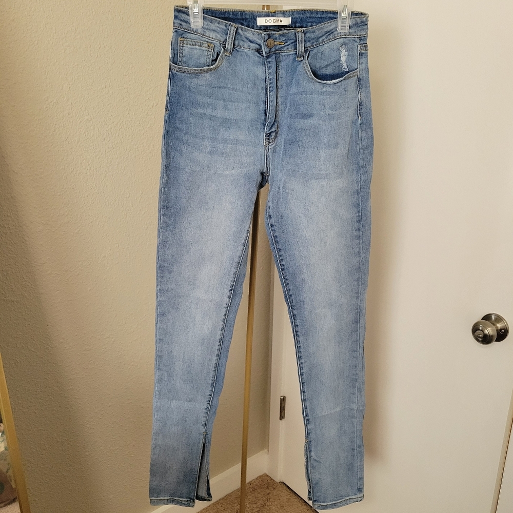 Split-Hem Skinny Jeans High Waist